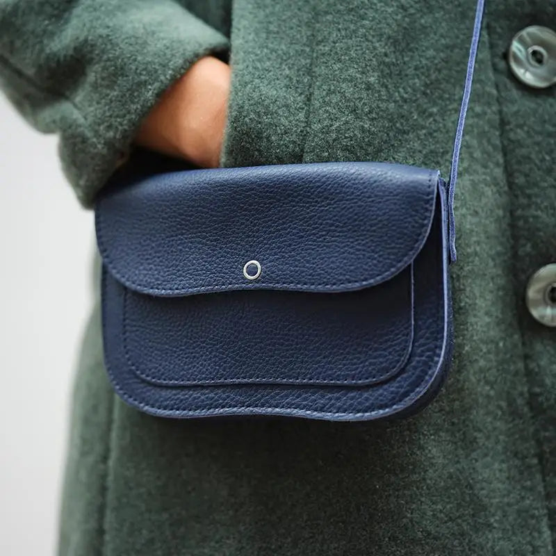 Leather bag, Cat Chase, available in several colors