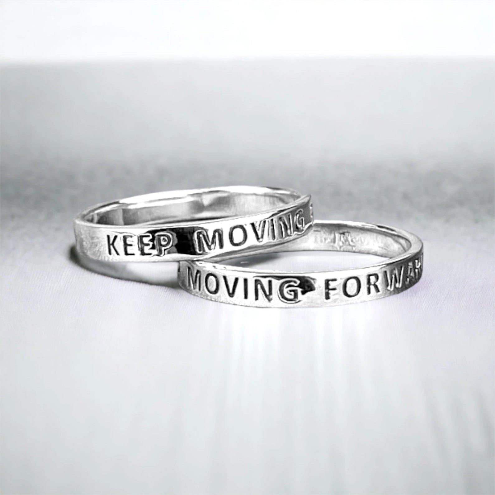 ”KEEP MOVING FORWARD” Ring - 925 Sterling Silver - More Malmo