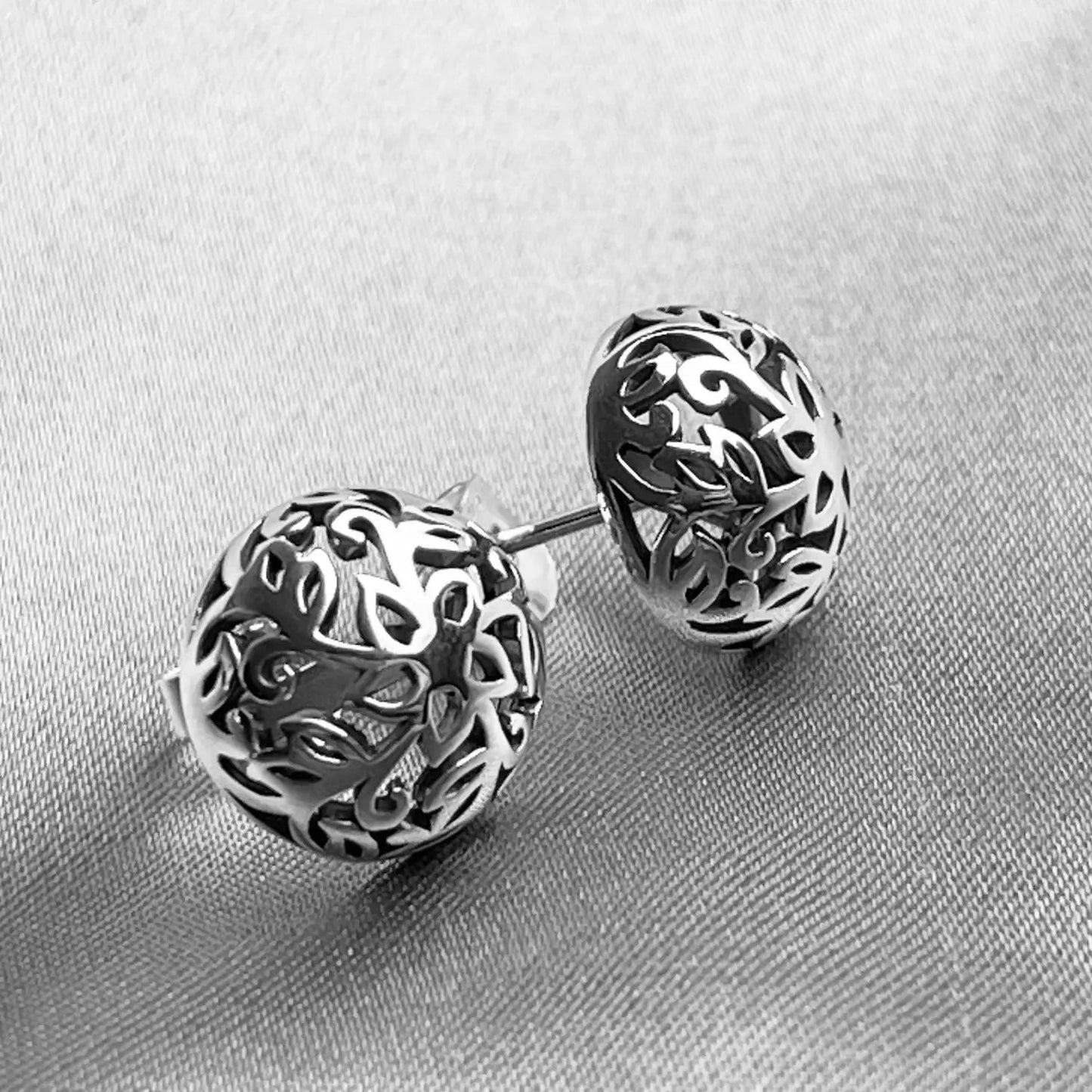 Lotus örhängen - 925 sterling silver - More Malmo